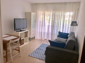 Apartamento céntrico con piscina